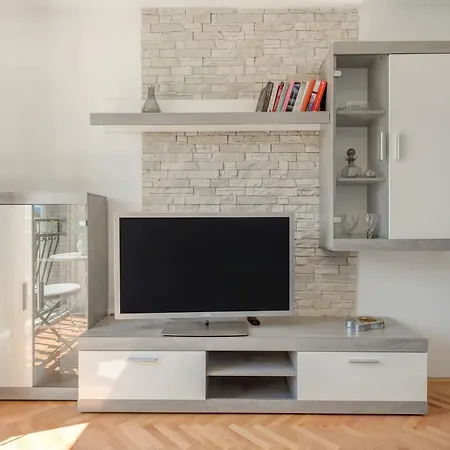 Mirta Apartamento Omiš