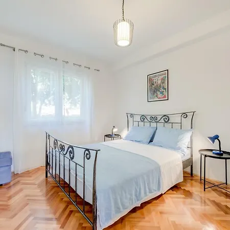 Mirta Apartmán Omiš
