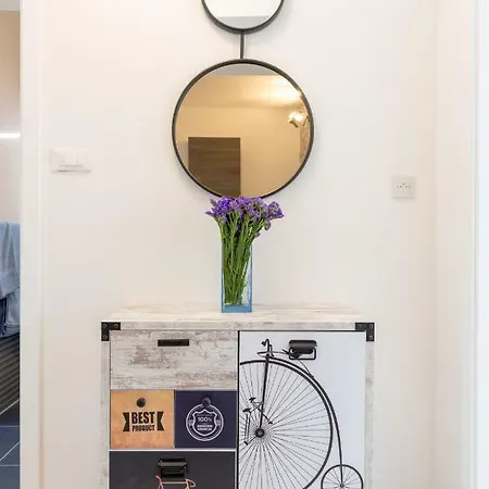 Mirta Apartment *